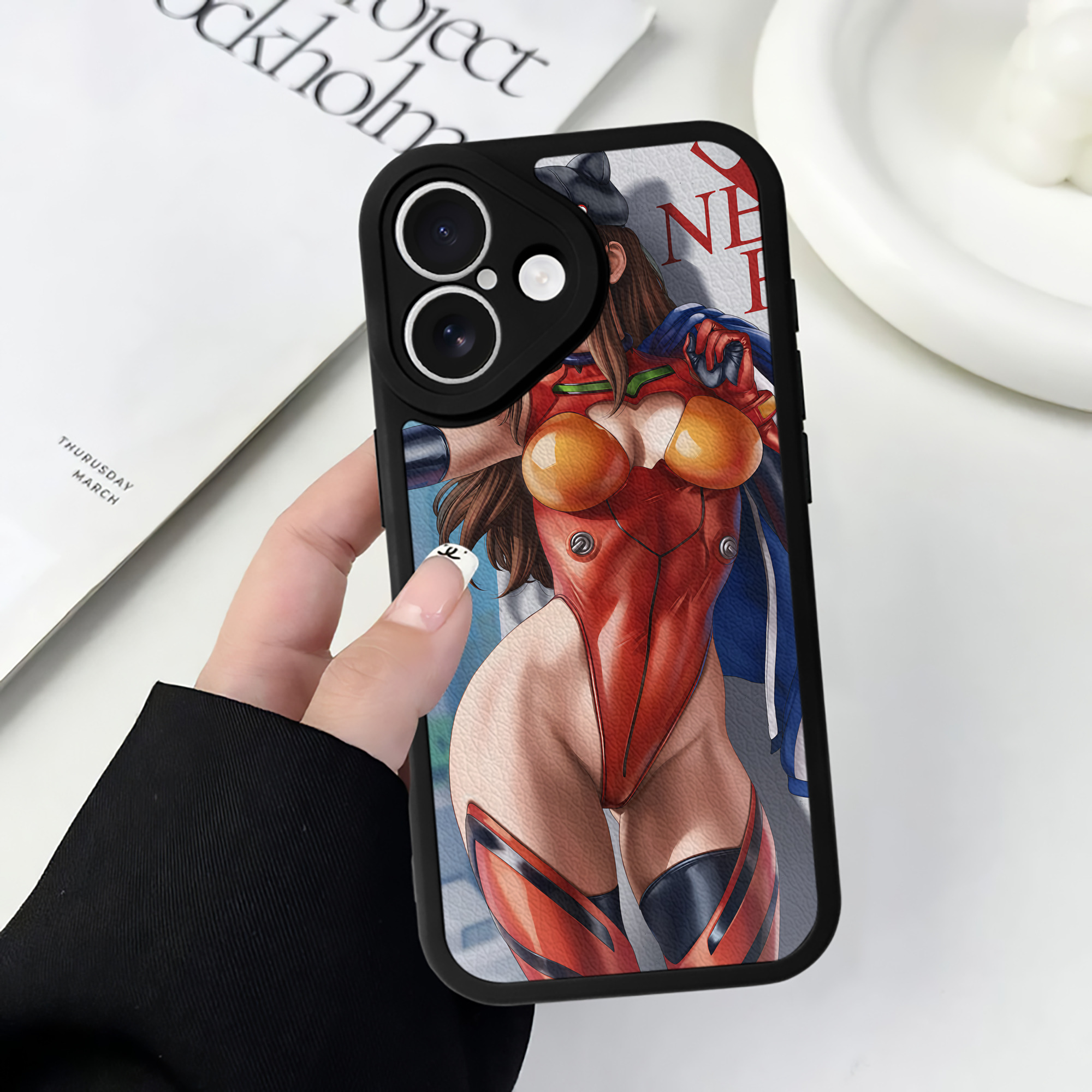 （画像用） EVA 新世紀エヴァンゲリオン 【iPhone 16シリーズ対応】シリコンスマホケース（レザー調） 材質：シリコン